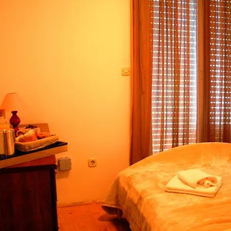 Apartment Sweet *