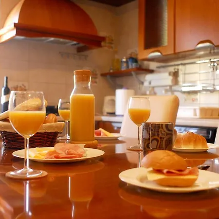 Apartment Sweet *
